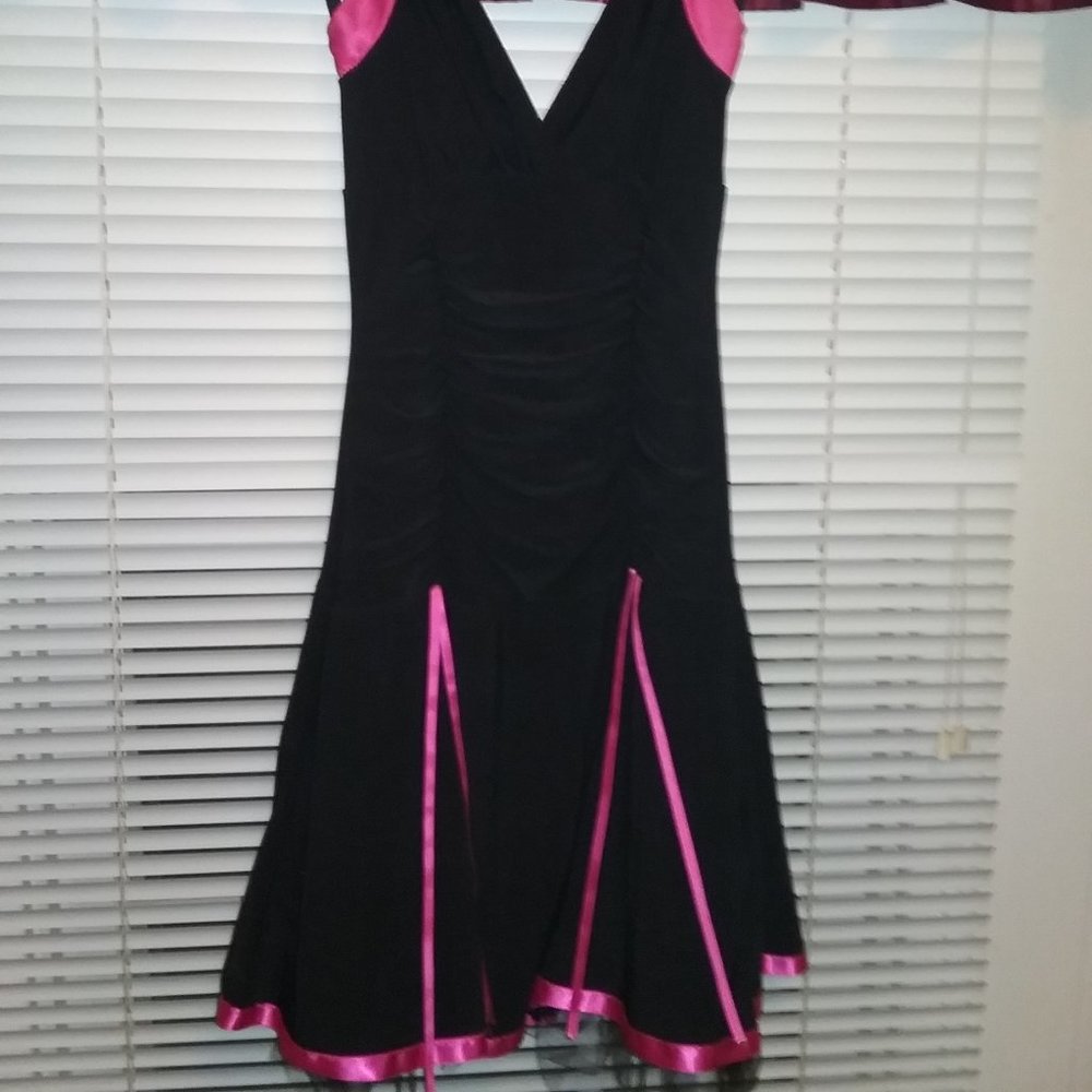 Taboo short Black and Pink dress